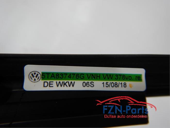 Portierbekleding 4Deurs rechts-voor Volkswagen Touran (22742807)
