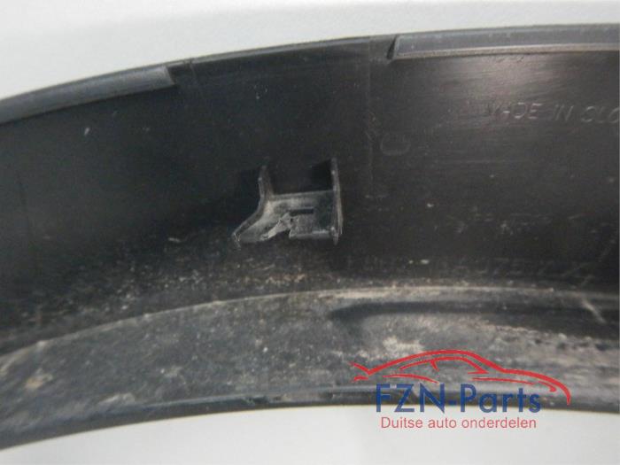 Land Rover Defender L663 Wielrandbekleding Links-voor