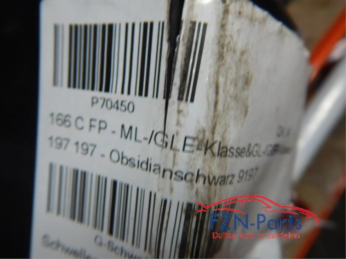 Zijskirt links Mercedes ML-Klasse (22727606)