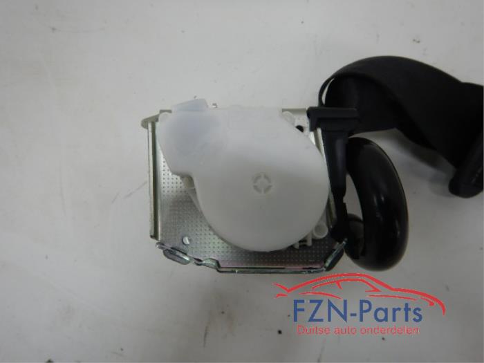 Veiligheidsgordel links-achter Audi A4 (22738841)