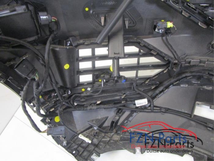 Voorbumper Volkswagen Touareg (22721725)