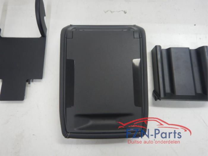 VW Golf 8 Armsteun Leer Wit Stiksel