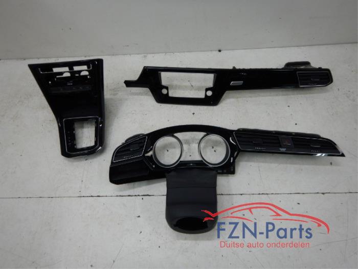 VW Touran 5TA Dashboard Inlegset Hoogglans Zwart