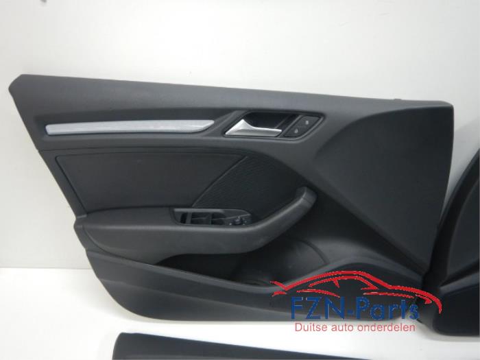 Portierbekleding 4Deurs rechts-voor Audi A3 (22742075)