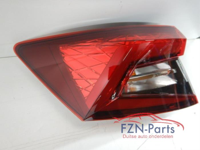 Achterlicht links Skoda Karoq (22724719)