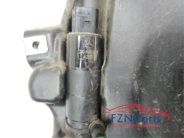 Ruitensproeiertank voor Mercedes CLS-Klasse (22742971)