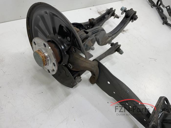 VW Golf 8 Onafhankelijke Wielophanging Links-Achter