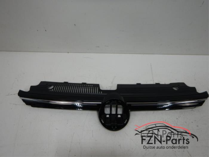 VW Golf 8 GTD Grille Hoogglans Zwart Chrome