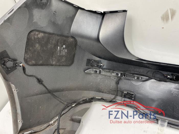 VW Golf 8 R-Line Achterbumper