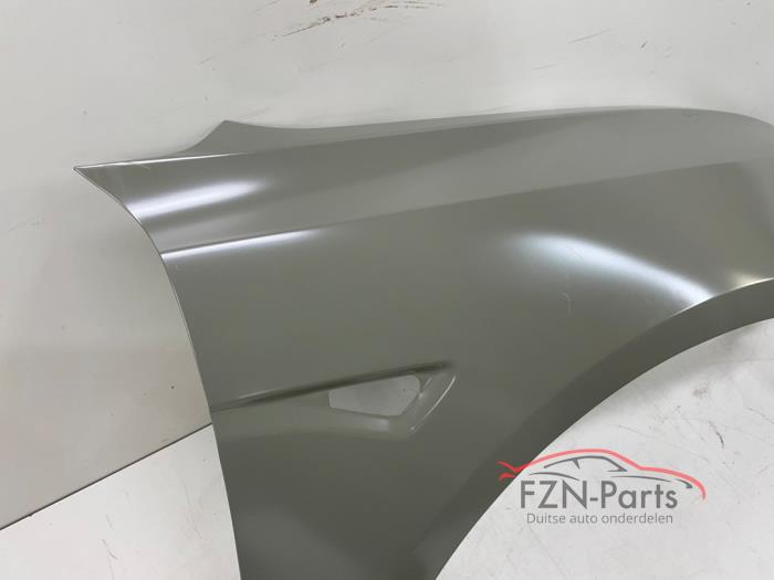Tesla Model 3 Facelift Zijscherm spatscherm Rechts