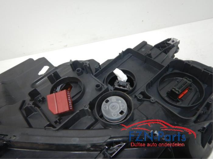 VW Golf 7 GTE Xenon LED Koplamp Rechts R