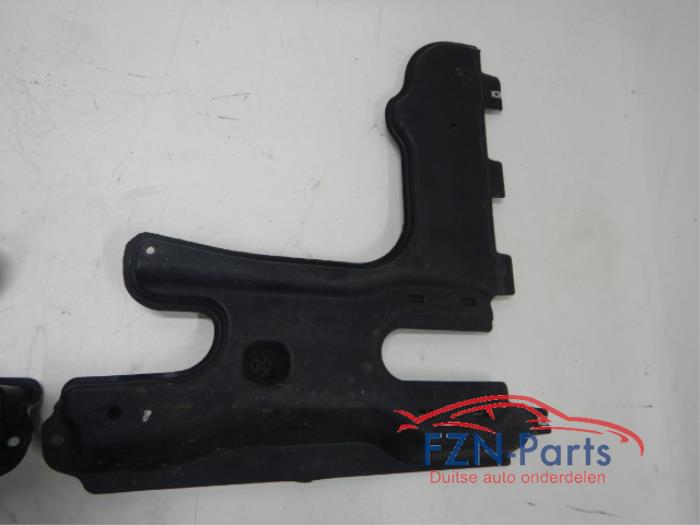 Beschermplaat bodem Volkswagen Tiguan (22741771)