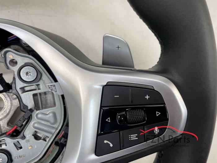 BMW 3-serie G20 LCI Stuurwiel F1 Lane assist ACC
