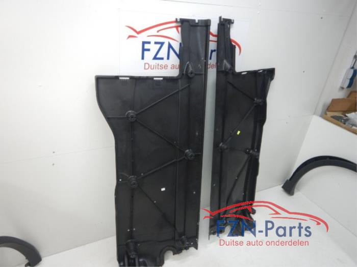 VW Tiguan 5NA Hybride Bodemplaten Set Links en Rechts