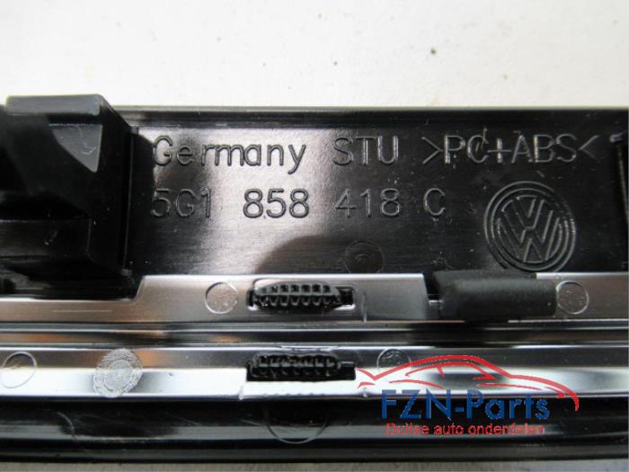 VW Golf 7 R R-Line Sierstrip Dashboard