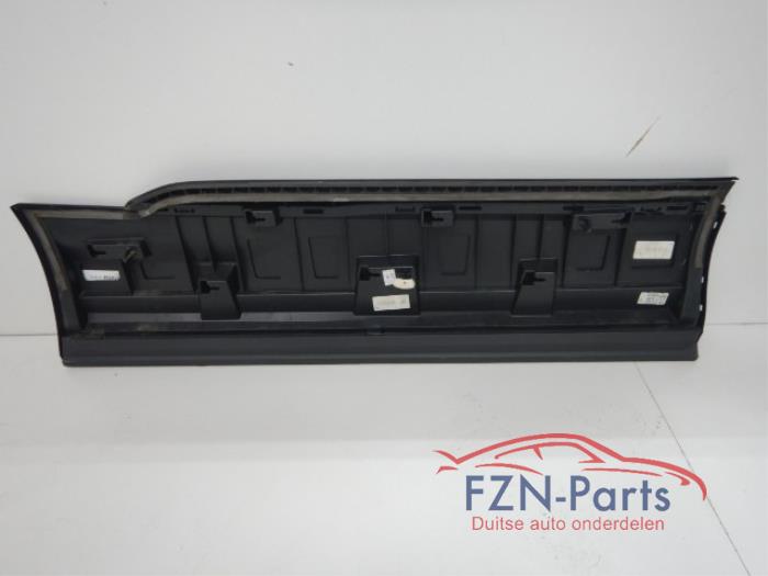 Zijskirt rechts Audi Q7 (22739663)