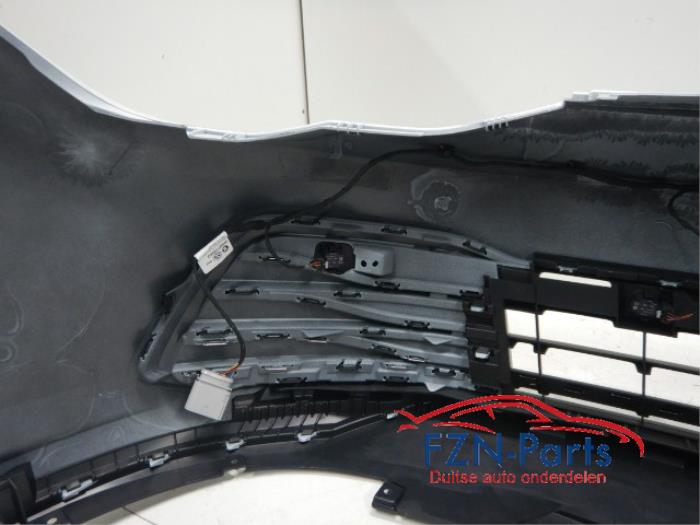 VW Golf 8 5H Voorbumper Highline LC9A 4PDC Wit
