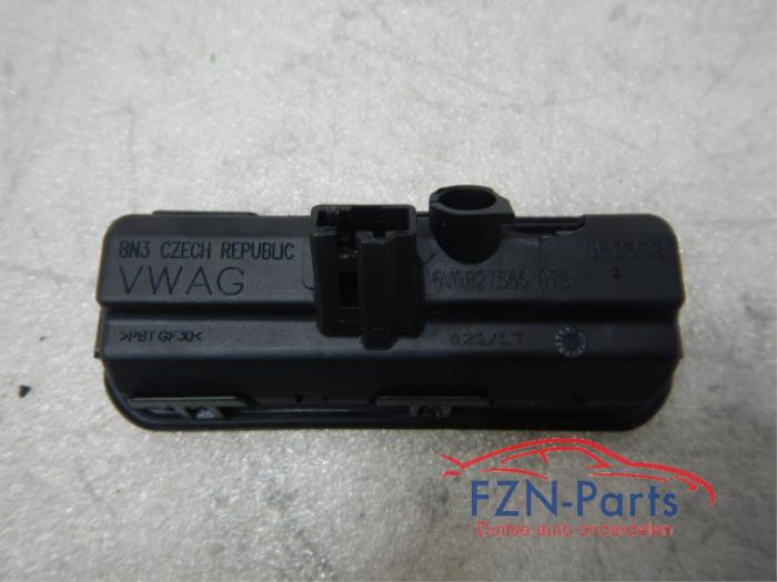 Schakelaar achterklep Seat Ateca (22740304)