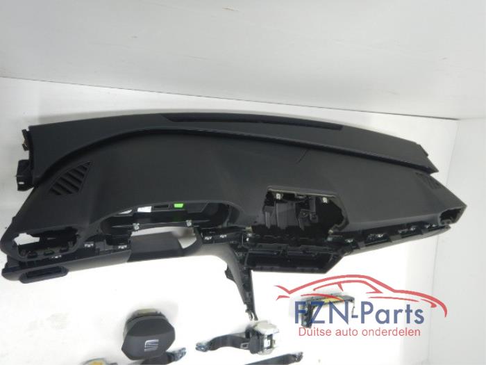 Seat Leon 5FA Airbagset Dashboard ( Airbag airbags set ) StuurairbagBijrijdersairbag4x gordel Ouder gordels retour, banden gesnedenAirbag set dashboard compleet