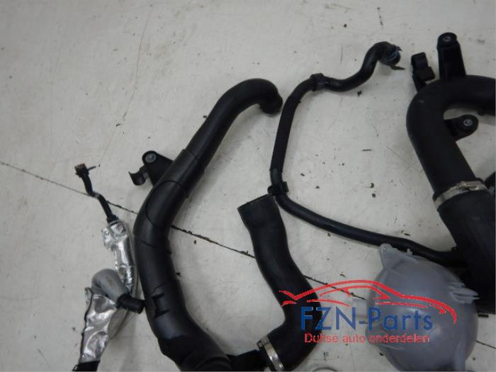 VW Golf 8 Achterklep Bekleding + Instap + Laadvloer