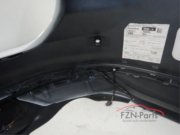 VW Passat B8 Facelift Variant Achterbumper 4PDC LS9R