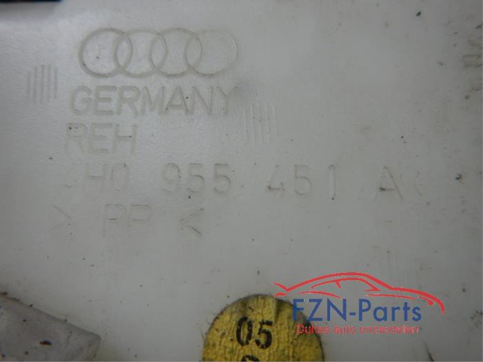 Ruitensproeiertank voor Audi A8 (22744270)