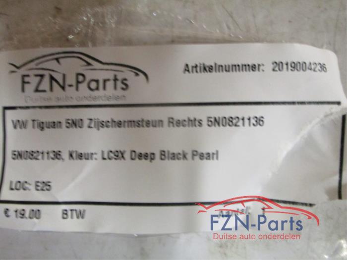 VW Tiguan 5N0 Zijschermsteun Rechts