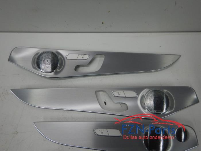 Mercedes-Benz GLC-Klasse W253 Burmeister Speakerset