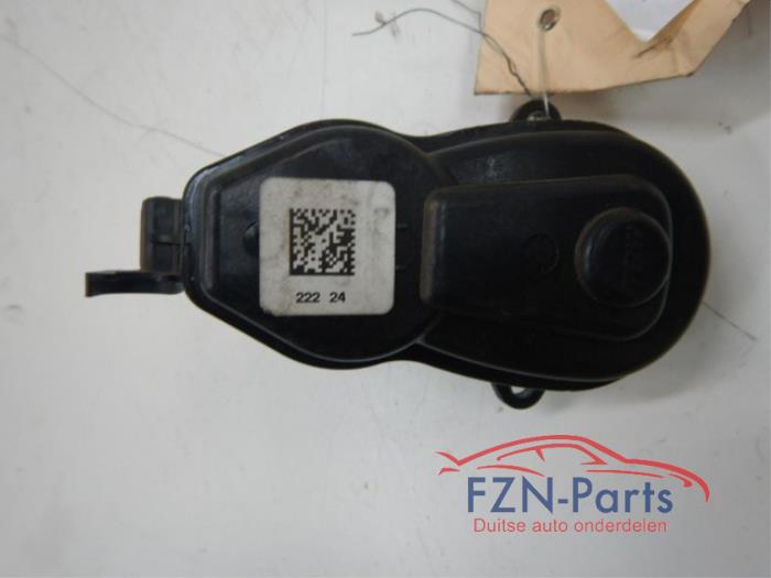 Handrem motor Mercedes C-Klasse (22744693)
