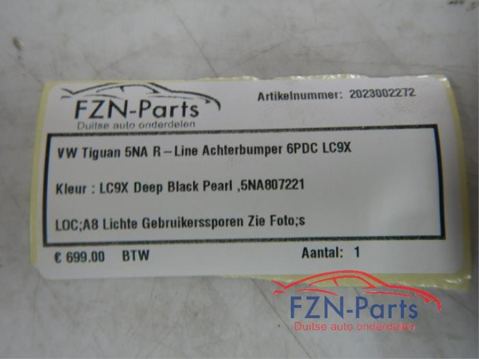 VW Tiguan 5NA R-Line Achterbumper 6PDC LC9X Kleur: LC9X Deep Black Pearl