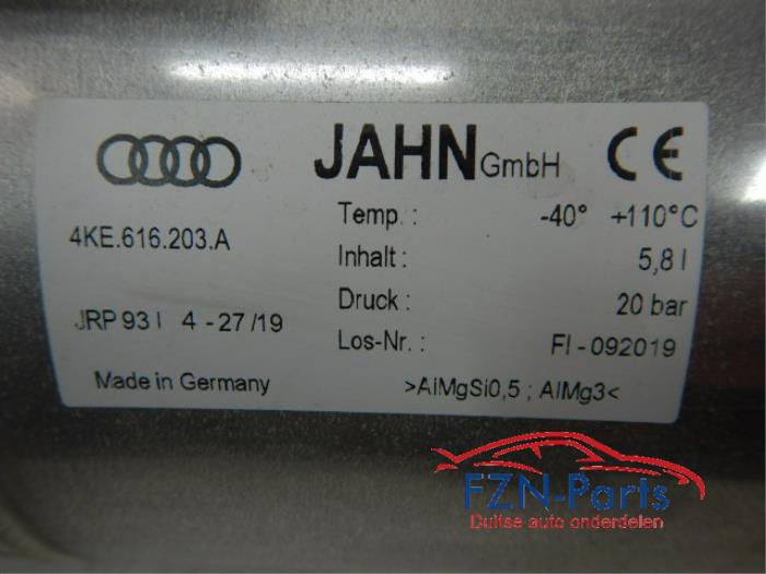 Audi E-Tron Luchtreservoir Links