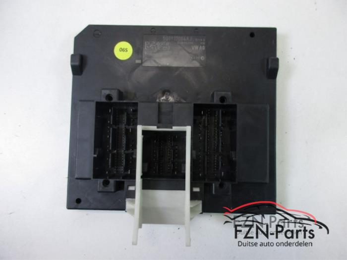 VW Golf 7 E-Golf BCM PQ37H Boordnet ( BCMPQ37H Module )