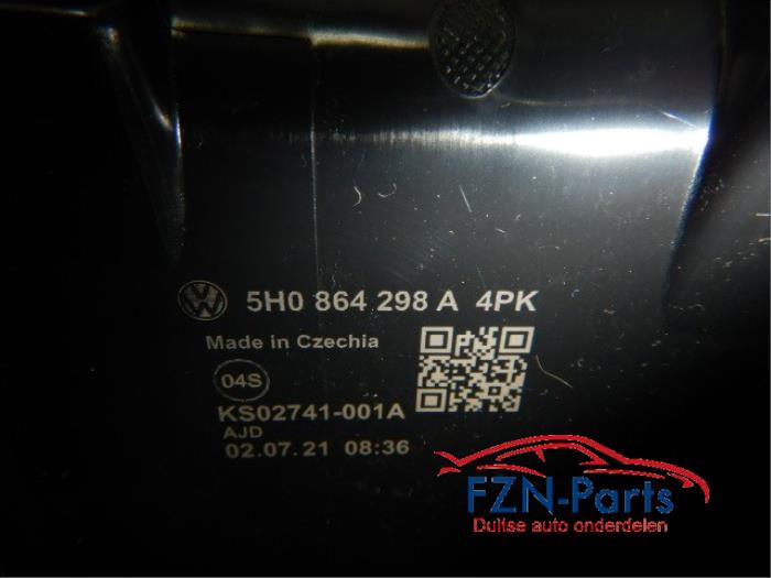 VW Golf 8 Middenconsole Armsteun Achterzijde USB-C