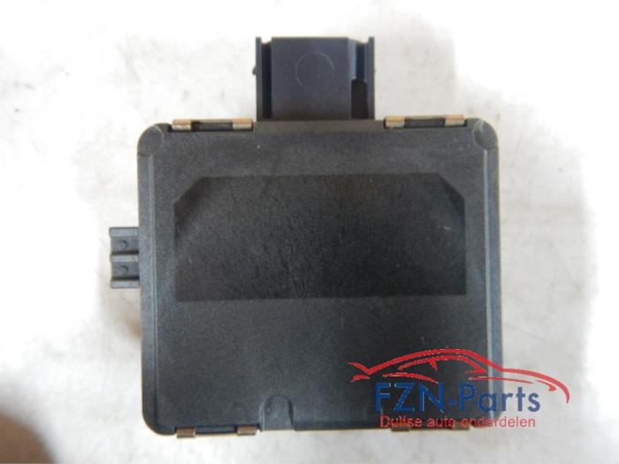 Side assist sensor Audi A4 (22743964)