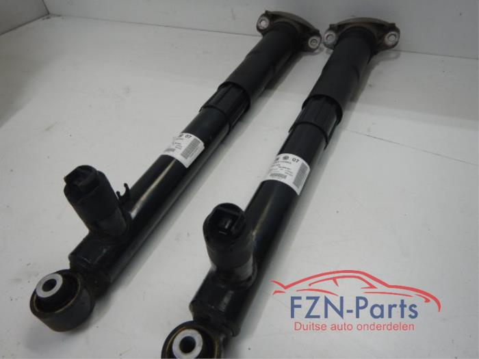 VW Golf 8 R Schokdemperset Achterzijde DCC