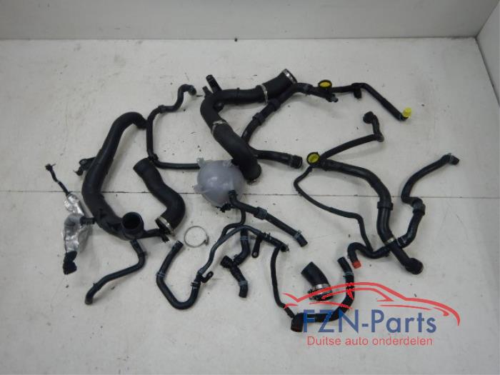VW Golf 8 Achterklep Bekleding + Instap + Laadvloer