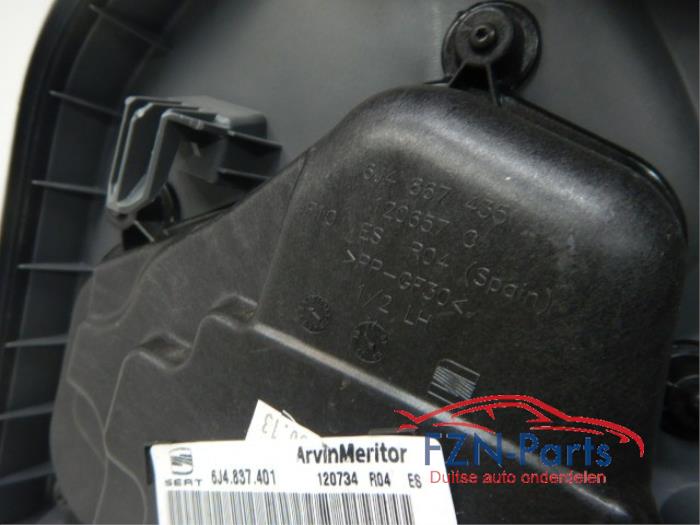 Portierbekleding 4Deurs links-voor Seat Ibiza (22728363)