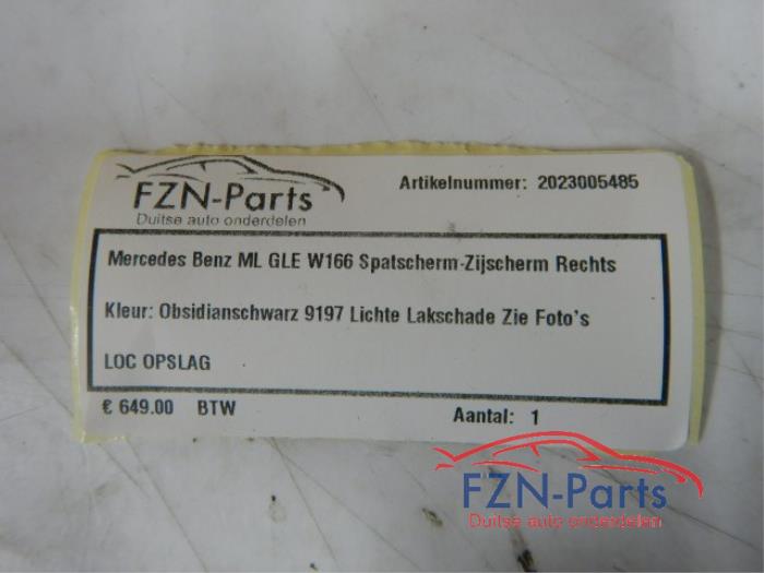 Mercedes Benz ML W166 Spatscherm Zijscherm Rechts