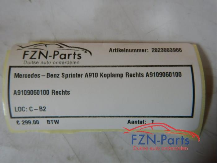 Mercedes-Benz A910 Sprinter Koplamp Rechts