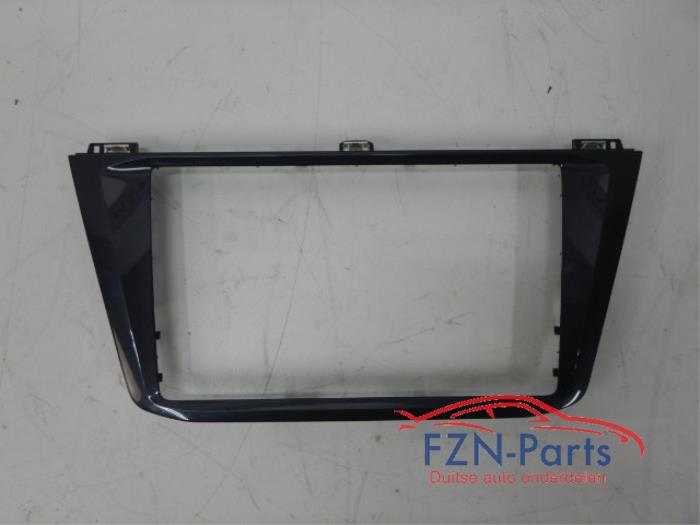 VW Tiguan 5NA Inleg Dashboard Navigatie Polar Night