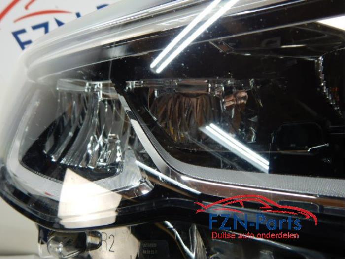 VW Golf 8 5H1 Koplamp LED Rechts R