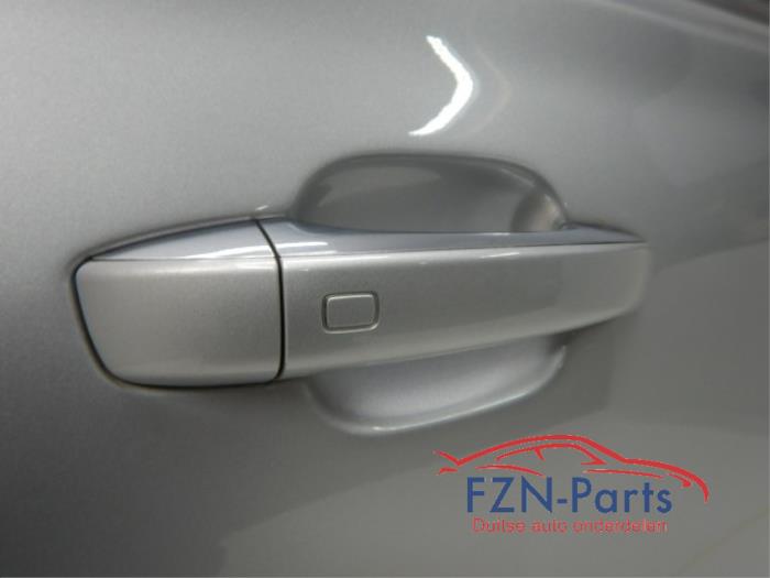 Portier 4Deurs rechts-achter Audi A8 (22723888)
