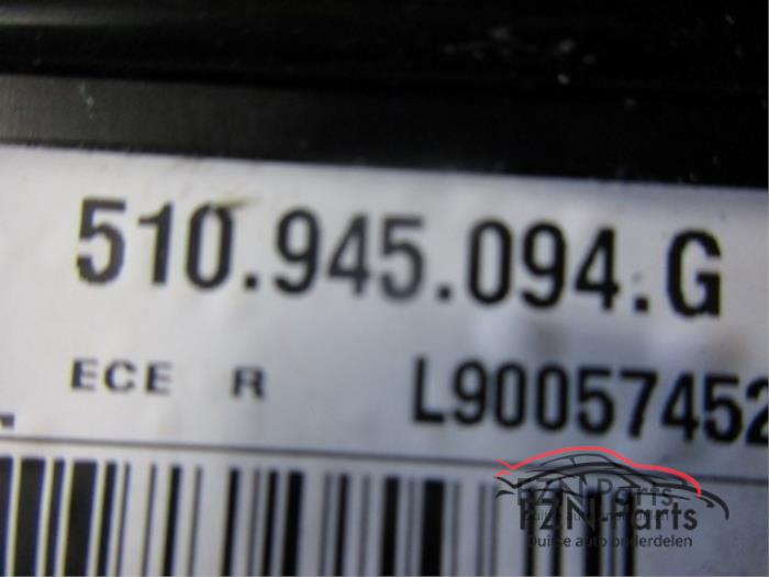 VW Golf Sportsvan Achterlicht Achterklep Rechts