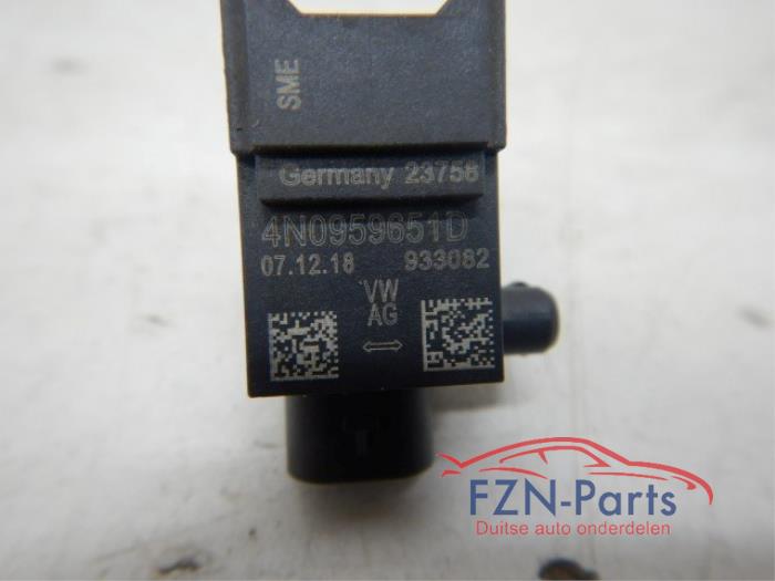 Voetganger Crash sensor Audi A8 (22741088)