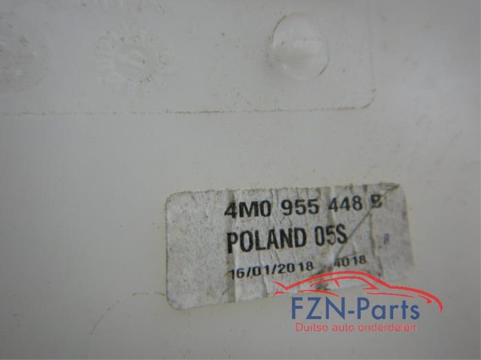 Ruitensproeiertank voor Audi Q7 (22740084)
