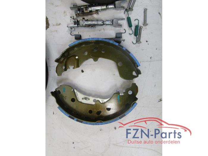 Remschijf achter Volkswagen Polo (22741882)
