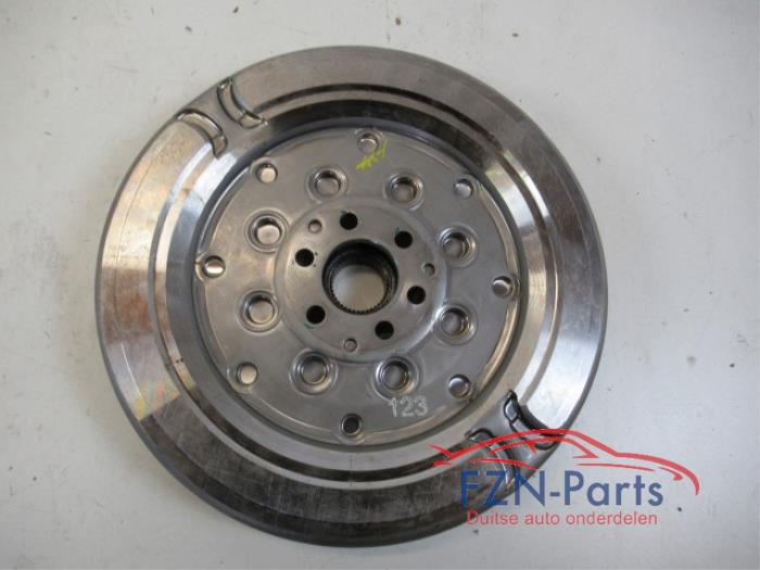 Vliegwiel Volkswagen Passat (22744918)