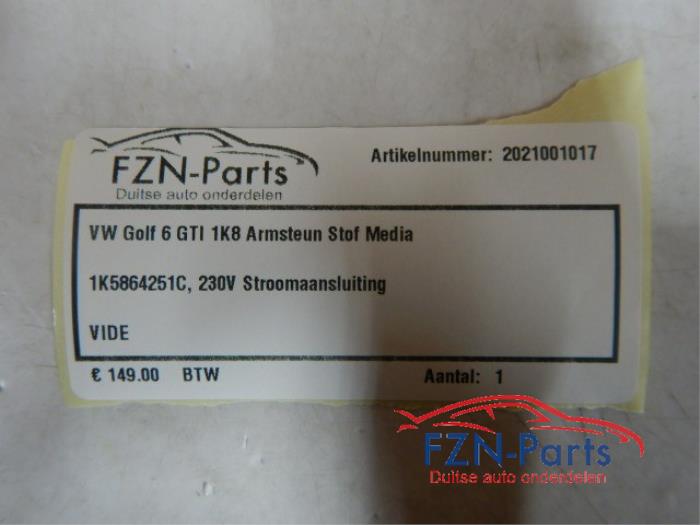 VW Golf 6 GTI 1K8 Armsteun Stof Media