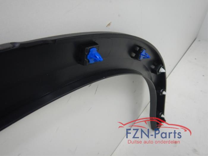 Wielrand achter Volkswagen T-Roc (22742703)