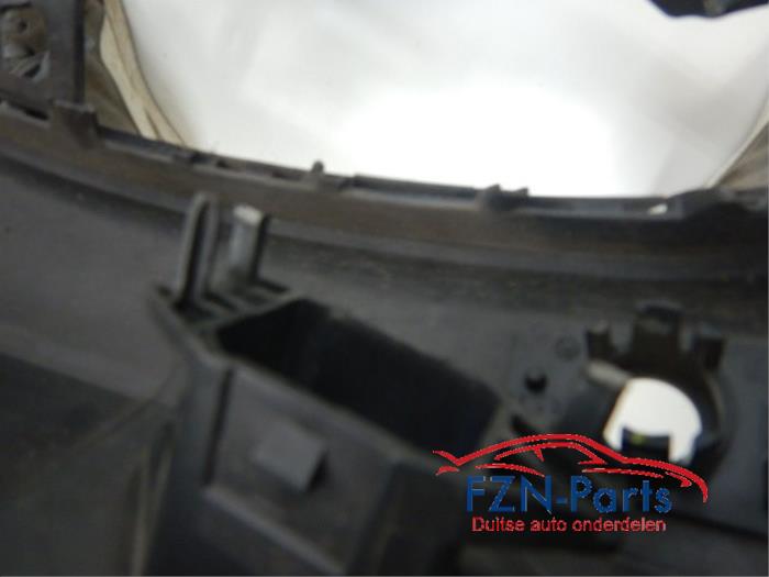 Seat Leon 5F FR Facelift Voorbumper 4PDC KLS LS7H Kleur: LS7H Magnetic Tech